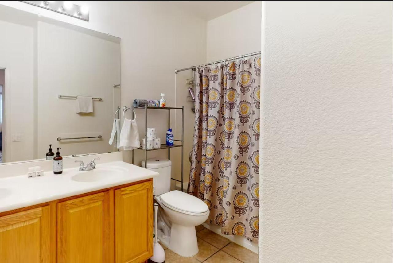 New! Stunning Peaceful Peoria Home - Very Close To Sports Complex Buitenkant foto